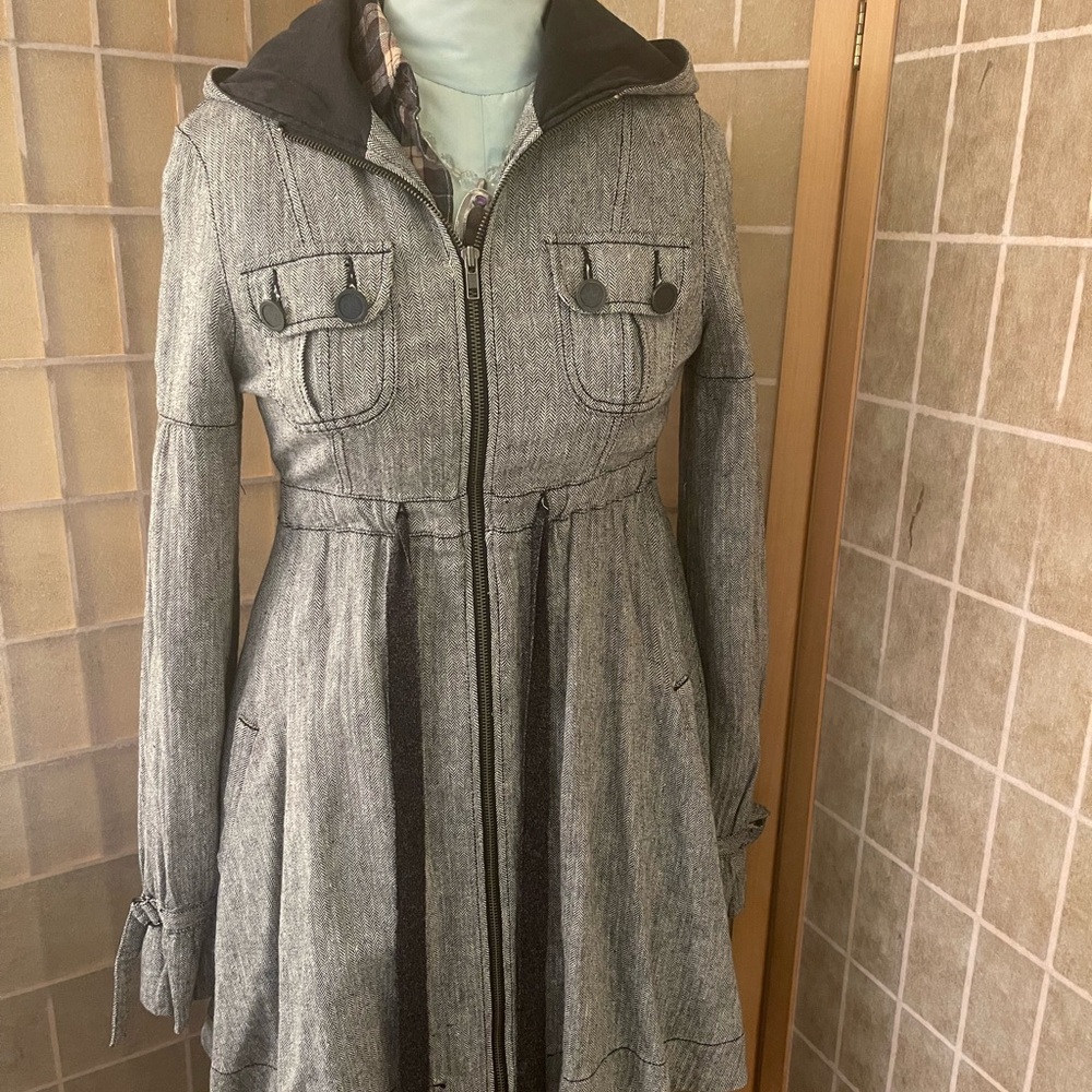 Women's Gray Hooded Jacket